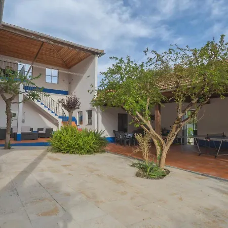 Large, Converted With Pool Casal de Ermio