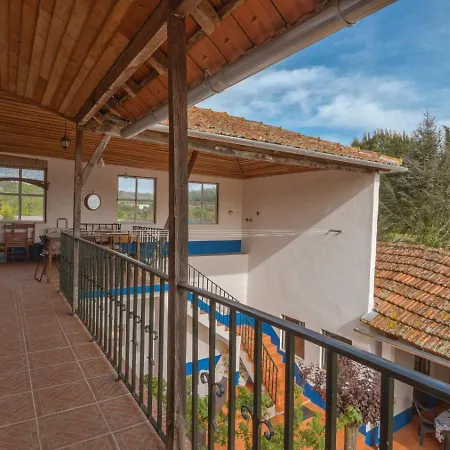 Large, Converted With Pool * Casal de Ermio
