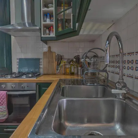 Vila Large, Converted With Pool *