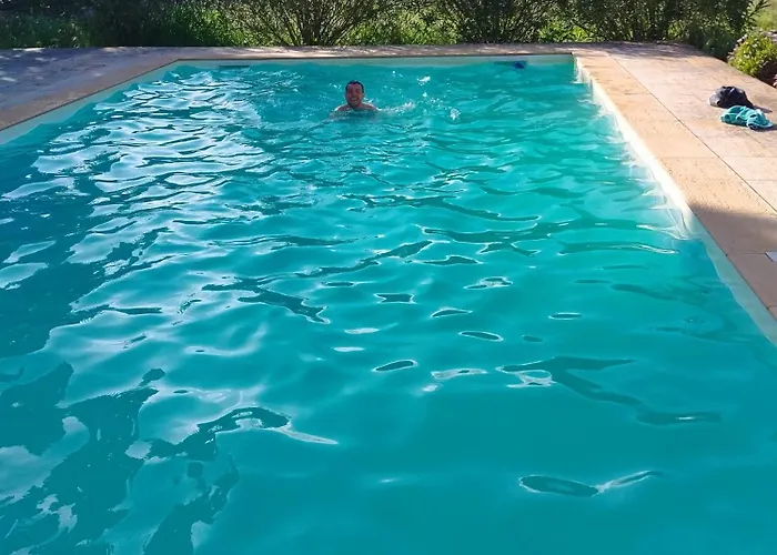 فيلة Large, Converted With Pool *