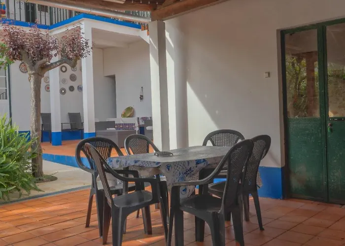 Large, Converted With Pool Casal de Ermio