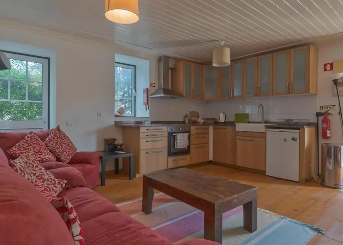 فيلة Large, Converted With Pool Casal de Ermio