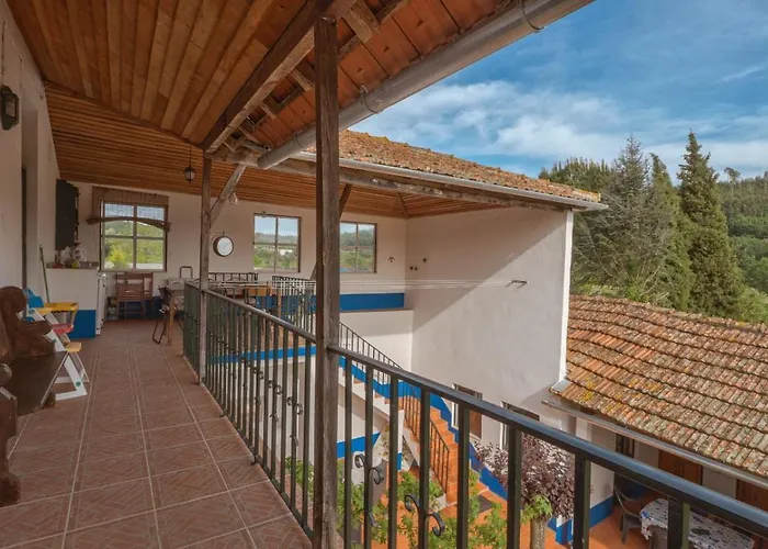 Large, Converted With Pool * Casal de Ermio