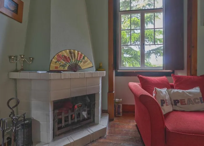 Large, Converted With Pool * Casal de Ermio