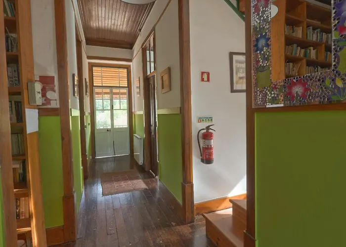 Large, Converted With Pool * Casal de Ermio