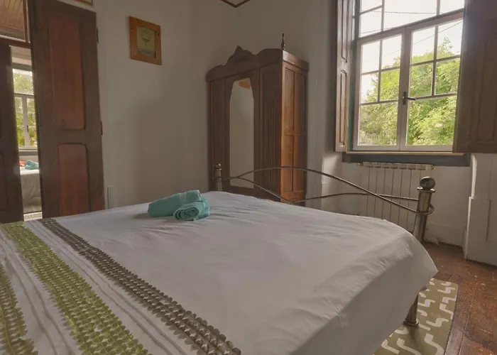 Large, Converted With Pool * Casal de Ermio