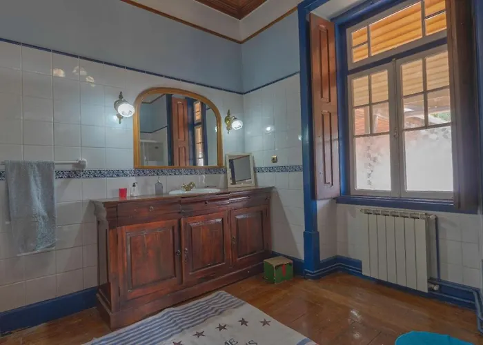 Large, Converted With Pool *