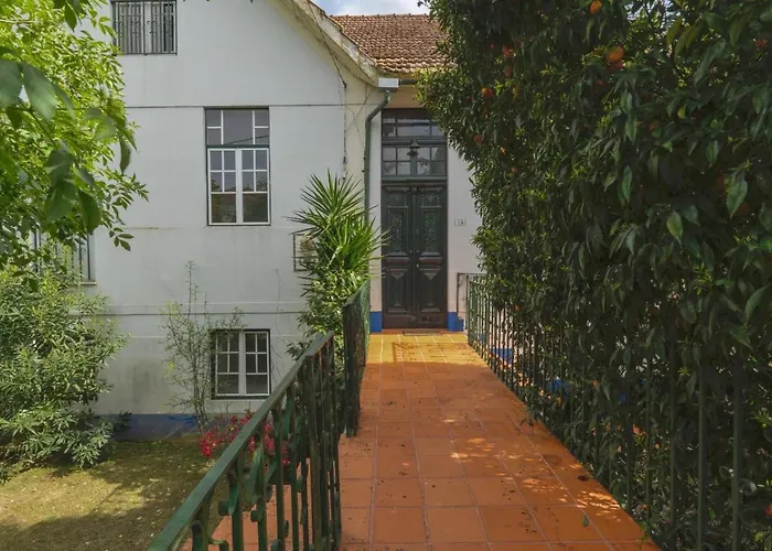 Large, Converted With Pool فيلة *