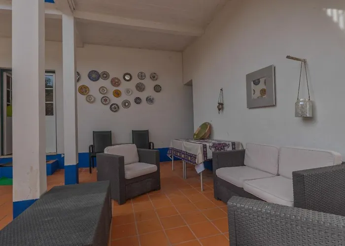 Large, Converted With Pool * Casal de Ermio